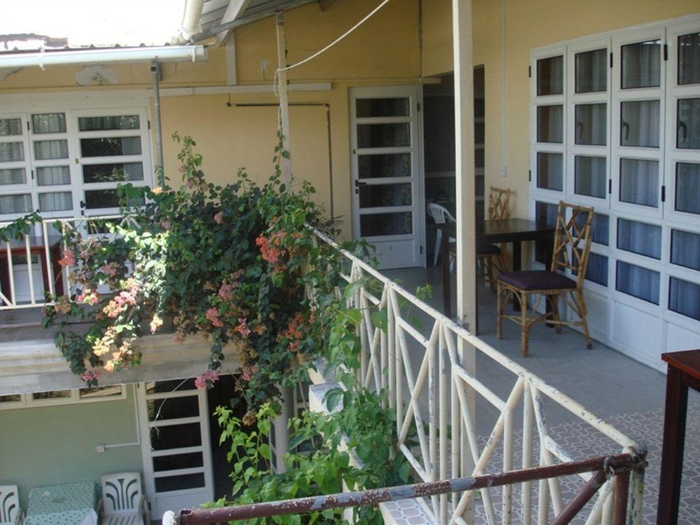 Auberge Le Saladier Mahébourg Exterior foto